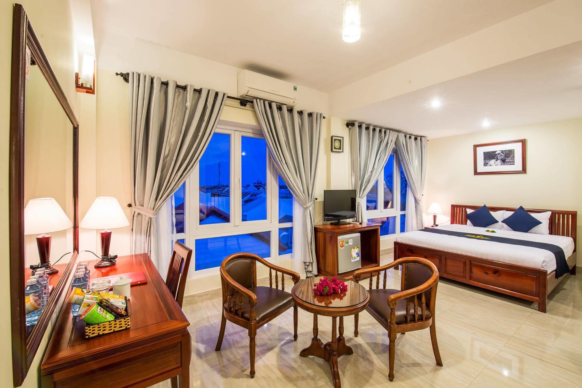 Prince Hotel Hội An Extérieur photo